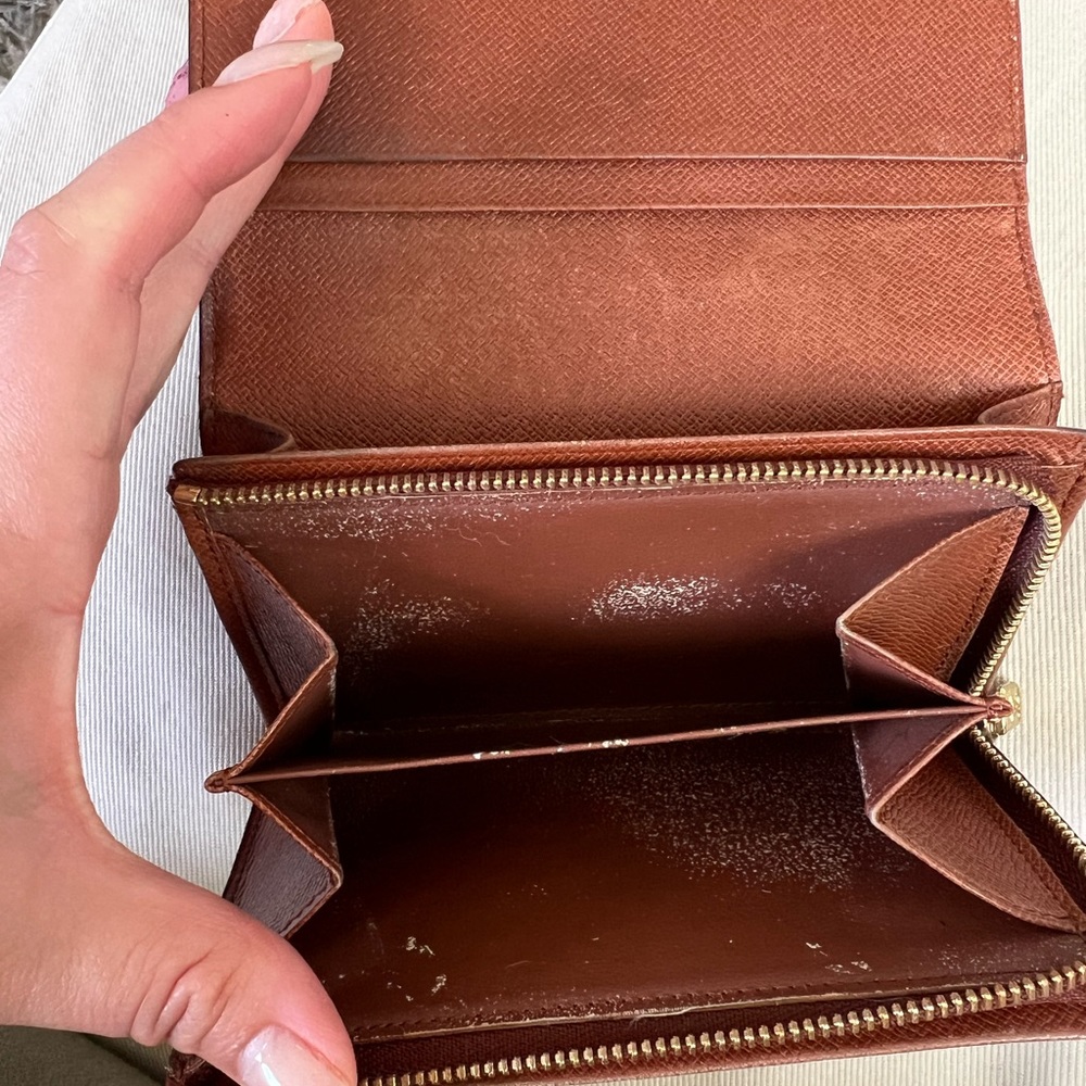 Louis Vuitton Wallet made in France - Picture 6 of 14